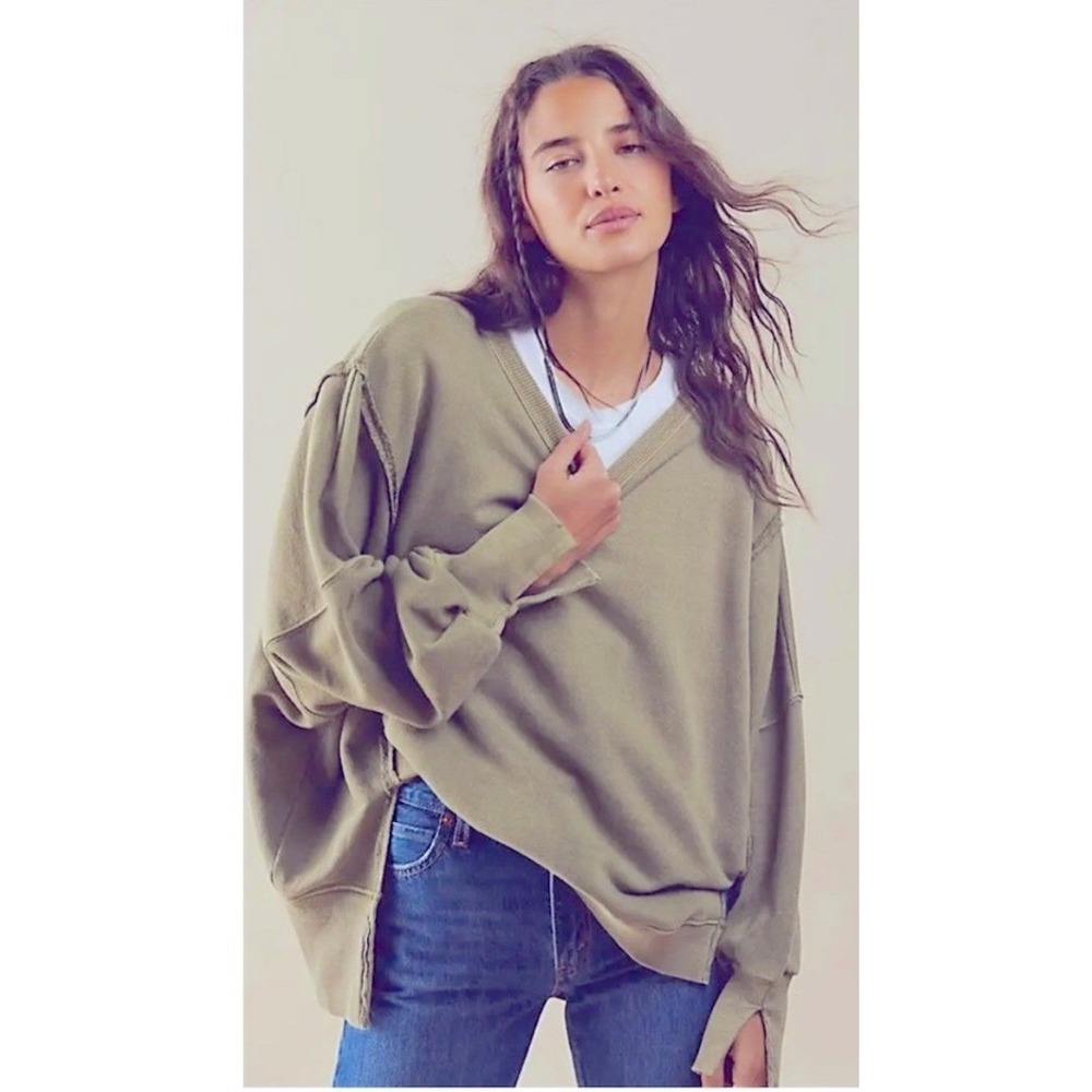 Free People Camden Slit Cuff Sweatshirt Medium Green Distressed Seam Oversized